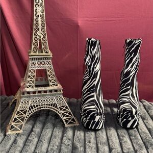 Glaze Black and White Zebra Heeled Boots